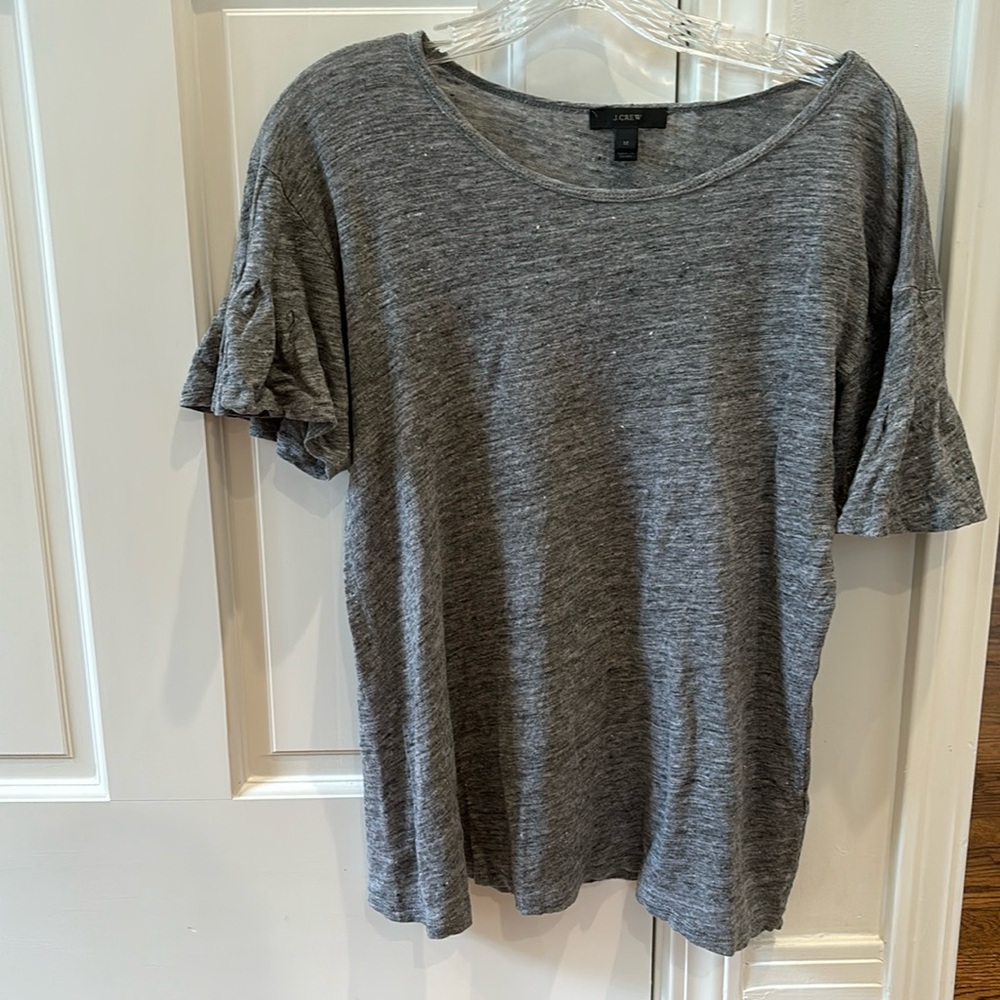 J. Crew gray linen tshirt with ruffled sleeves, size M
